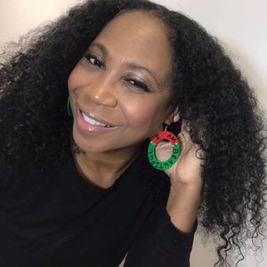 Meet your Posher, Roberta